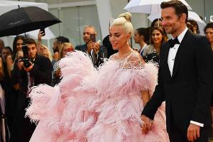 Lady Gaga glänzte in Valentino