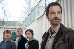 "Tatort: Tollwut": Kommissar Faber (Jörg Hartmann, r.) und sein Team ermitteln in der JVA