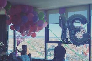 Pink feiert ihren 39. Geburtstag mit der Familie