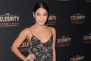 Vanessa Hudgens auf dem roten Teppich in Kalifornien