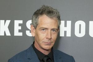 Ben Mendelsohn soll eine der Hauptrollen in "Der Outsider" spielen
