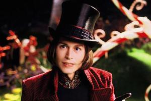 "Charlie und die Schokoladenfabrik": Die ganze Welt ist in heller Aufruhr, als der legendäre Willy Wonka (Johnny Depp) ein G...