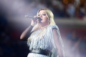 Kelly Clarkson bei einem Auftritt in New York