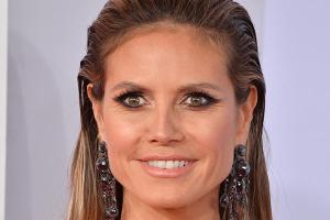 Heidi Klum macht mit einem Weihnachtsfoto von sich reden