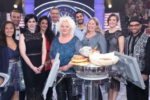 Günther Jauch mit seinen Kandidaten in der Silvester-Ausgabe von "Wer wird Millionär?"