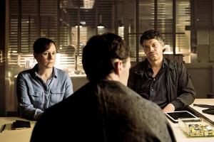 Franziska Tobler (Eva Löbau) und Luka Weber (Carlo Ljubek) befragen den Studenten Damian (Thomas Prenn)