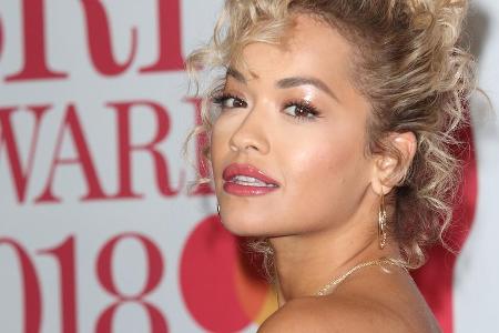Rita Ora vermutet, ihre Karriere wäre schneller ins Rollen gekommen, wenn sie ein Mann wäre