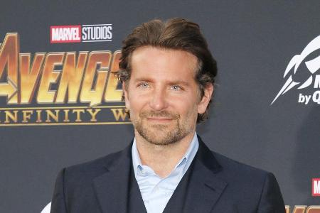 Bradley Cooper leiht aktuell dem Waschbären Rocket in 