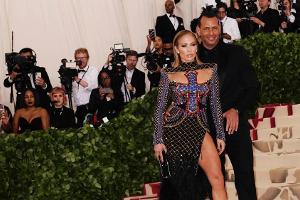 Jennifer Lopez und Alex Rodriguez bei der diesjährigen Met Gala