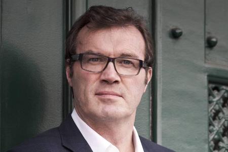 Lady-Di-Biograf Andrew Morton musste ins Krankenhaus eingeliefert werden