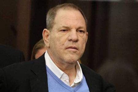Filmmogul Harvey Weinstein darf die USA nicht verlassen