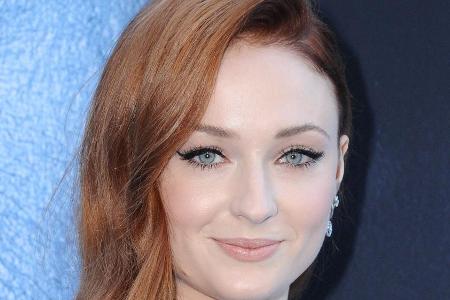 Sophie Turner wurde durch ihre Rolle als Sansa Stark in 