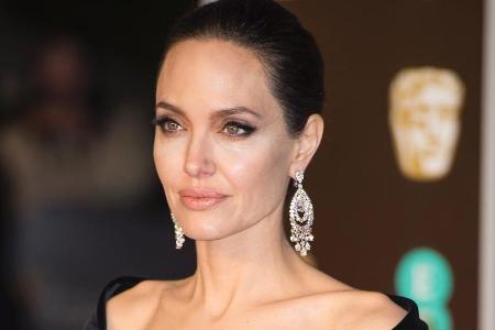 Angelina Jolie wehrt sich gegen das Gerücht, sie könnte das Sorgerecht verlieren
