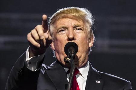 Donald Trumps Mahnfinger ist immer schnell erhoben.