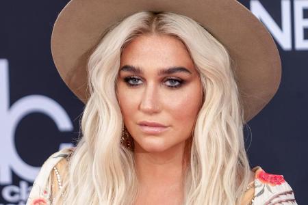 Sängerin Kesha bei den Billboard Music Awards 2018 - ohne Verletzung