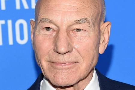 Setzt Patrick Stewart als Captain Picard bald wieder Kurs auf fremde Galaxien?