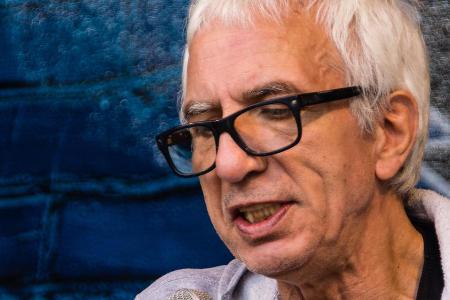 Ralf Richter bei einer Lesung, eine seiner Möglichkeiten dem Dschungelcamp zu entgehen