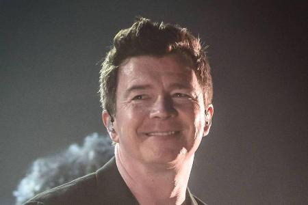 Von Rick Astley gibt es bald neue Musik