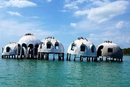 Von dem einstigen Luxus der Ufo-Häuser ist heute nichts mehr übrig