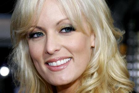 Porno-Darstellerin Stormy Daniels klagt derzeit gegen Donald Trump