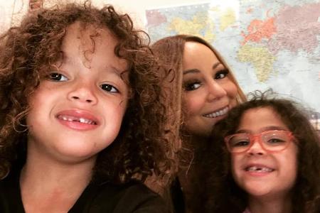 Lockenalarm! Mariah Carey und ihre Zwillinge schießen in der Schule Selfies