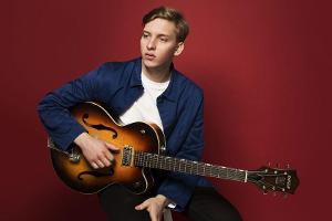 George Ezra geht mit seinem zweiten Album "Staying at Tamara's" an den Start