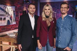 "Das Ding des Jahres": REWE-Einkaufschef Hans-Jürgen Moog, Model Lena Gercke und Gründer Joko Winterscheidt (v.l.n.r.) nehme...