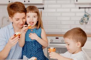 Leckere Mini-Brioche sind die ideale Leckerei für den Osterbrunch
