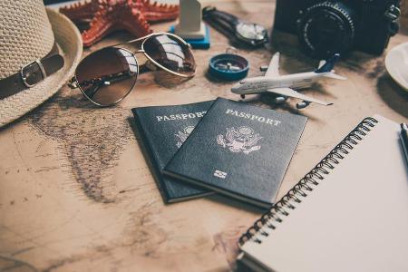 Nicht nur der Urlaub selbst will geplant sein. Auch davor gibt es einiges zu tun, das gerne mal vergessen wird.