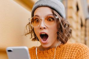 Wer keine böse Überraschung erleben möchte, sollte bei dieser WhatsApp-Nachricht vorsichtig sein