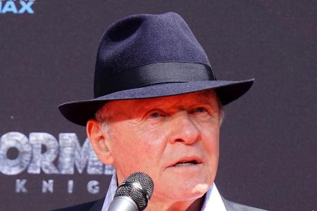 Heute hat Anthony Hopkins dem Alkohol abgeschworen