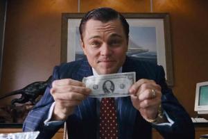 Leonardo DiCaprio macht in "The Wolf of Wall Street" als Betrüger an der Wall Street ein Vermögen