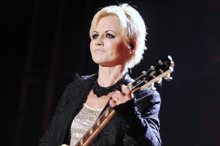 Dolores O'Riordan wurde zu einer Musik- und Stilikone der 90er Jahre