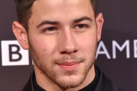Nick Jonas ist unter die Modedesigner gegangen