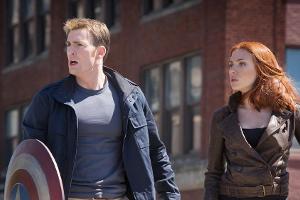 "The Return of the First Avenger": Obwohl sie unterschiedliche Missionen haben, schließen sich Captain America (Chris Evans)...