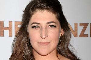 Mayim Bialik ließ sich bei der Erziehung ihres ersten Kindes ziemlich einschüchtern