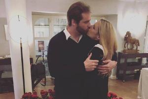 Zu ihrem Geburtstag schenkte Tomaso Trussardi Michelle Hunziker mehr als nur ein Bussi