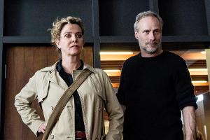 Anna Janneke (Margarita Broich) und Paul Brix (Wolfram Koch) ermitteln im Mord eines Elfjährigen