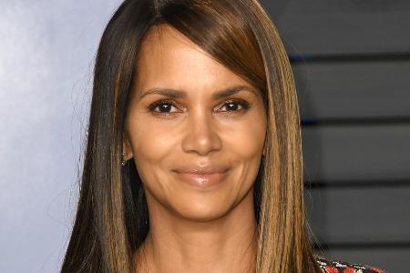 Halle Berry schwört auf Meditation und Yoga