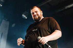 Jan "Monchi" Gorkow von Feine Sahne Fischfilet sagt, was er denkt