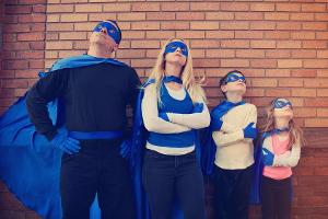 "Gemeinsam sind wir stark" - als Superhelden-Gruppe ist man auf jeder Party ein Hingucker