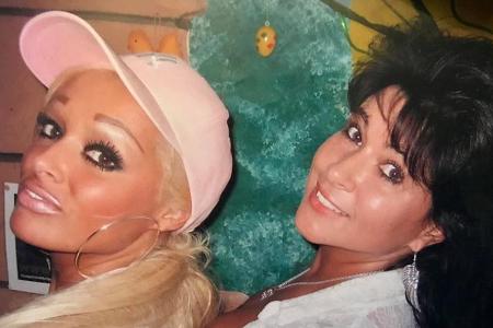 Daniela Katzenber (l.) und ihre Mama Iris Klein auf einem zehn Jahre alten Foto