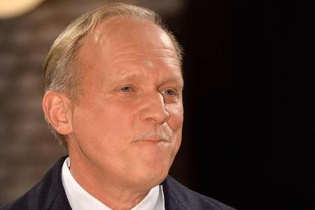 Ulrich Tukur äußert sich zu den Vorwürfen gegen Regisseur Dieter Wedel