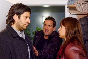 "Alles was zählt": Michelle wird nur dank Marians (M.) Auftauchen nicht von Maximilian enttarnt