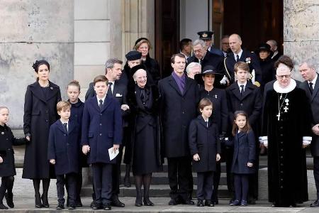 Die Familie nimmt Abschied von Prinz Henrik