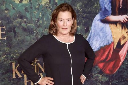 Schauspielerin Suzanne von Borosdy fordert gleichen Lohn für Männer und Frauen