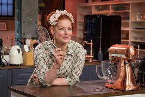 Enie van de Meiklokjes führt erneut durch die Sat.1-Show "Das große Promibacken"