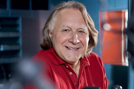 Wird auch 2017 die ESC-Shows kommentieren: Peter Urban