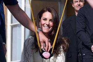 Herzogin Kate hat sichtlich Spaß bei der Party