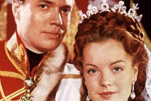 Romy Schneider in ihrer Paraderolle als Sissi neben Karlheinz Böhm